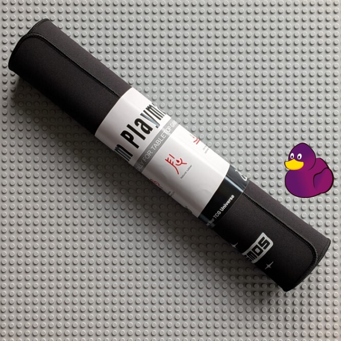 Premium Spielmatte (60 x 35cm) | Schwarz